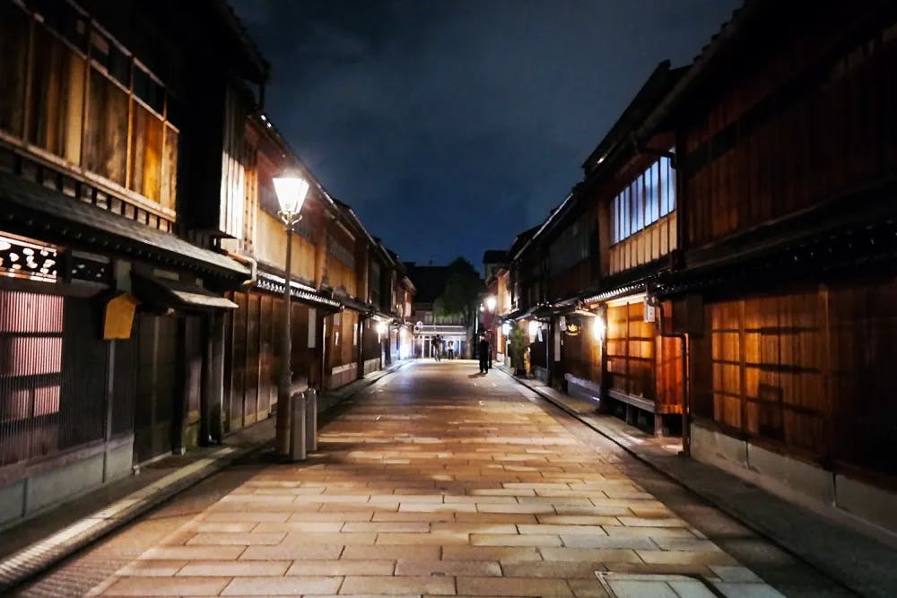 Traditional streets of Higashi Chaya District at night in Kanazawa, Ishikawa Prefecture