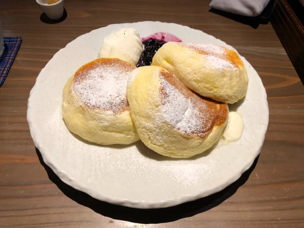 Fluffy pancakes at Cafe Tamon in Kanazawa, Ishikawa Prefecture