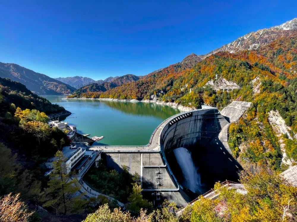 View of the Kurobe Dam in Autumn