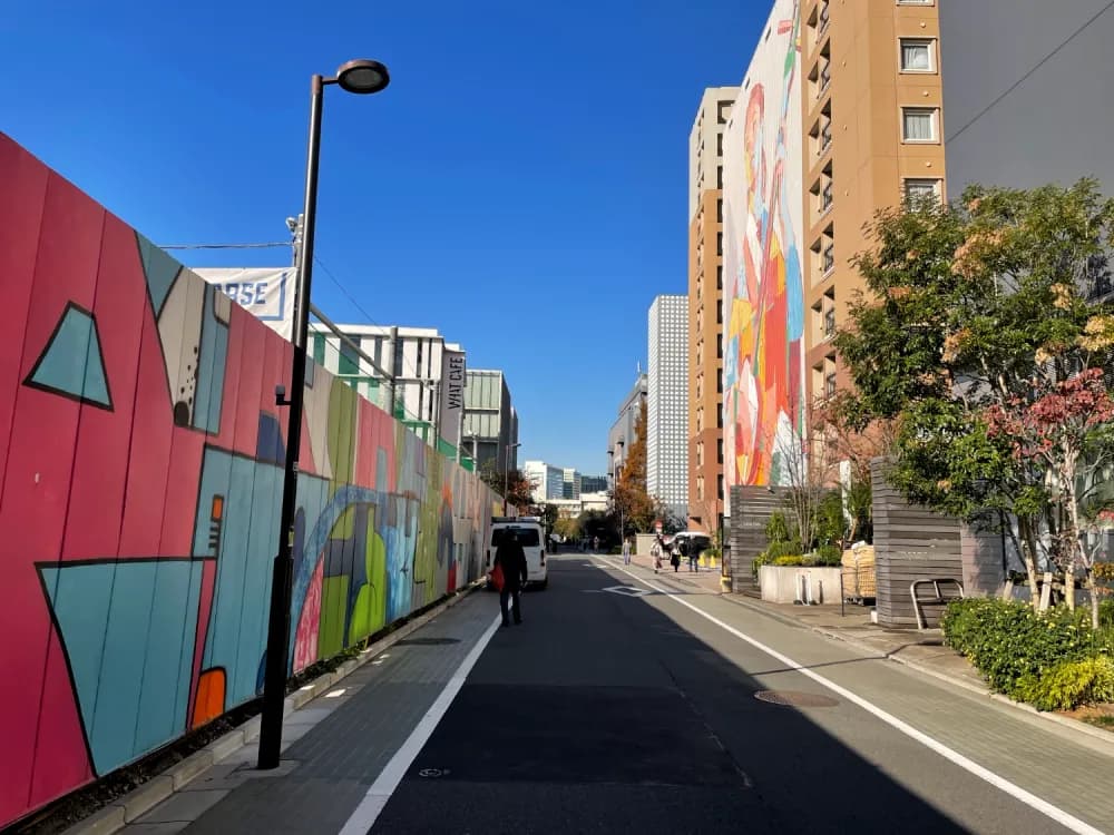 Street Art along Bond Street in Tennozu Isle, Tokyo