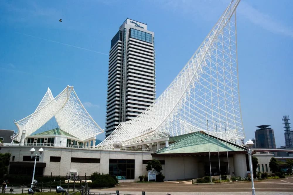 Exterior of Kawasaki Good Times World in Kobe, Hyogo Prefecture